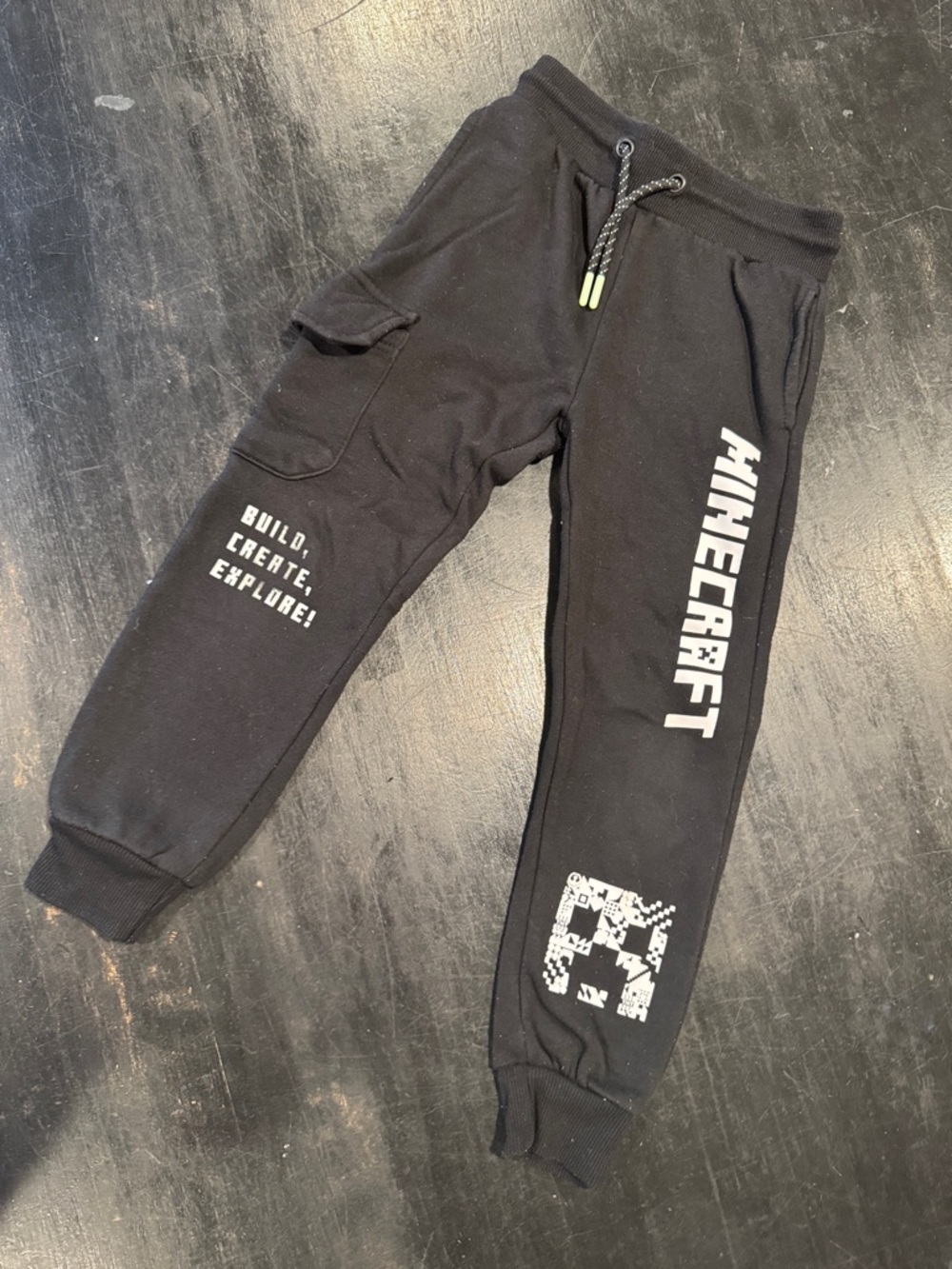 4/$15 Minecraft Kids Black Jogger Sweatpants Size Small 5/6